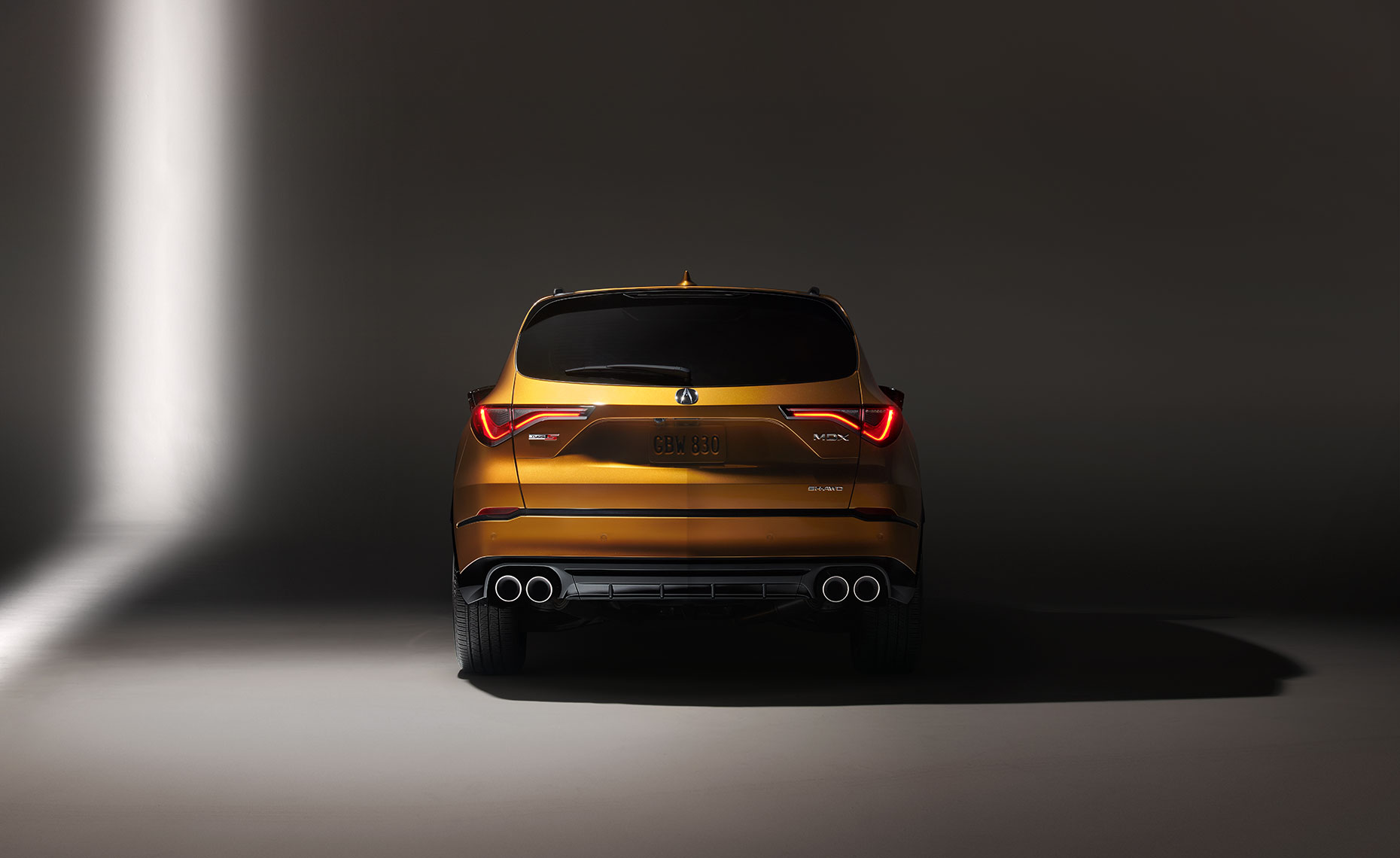 10_MDX_Automotive_Retouching_Studio_KB