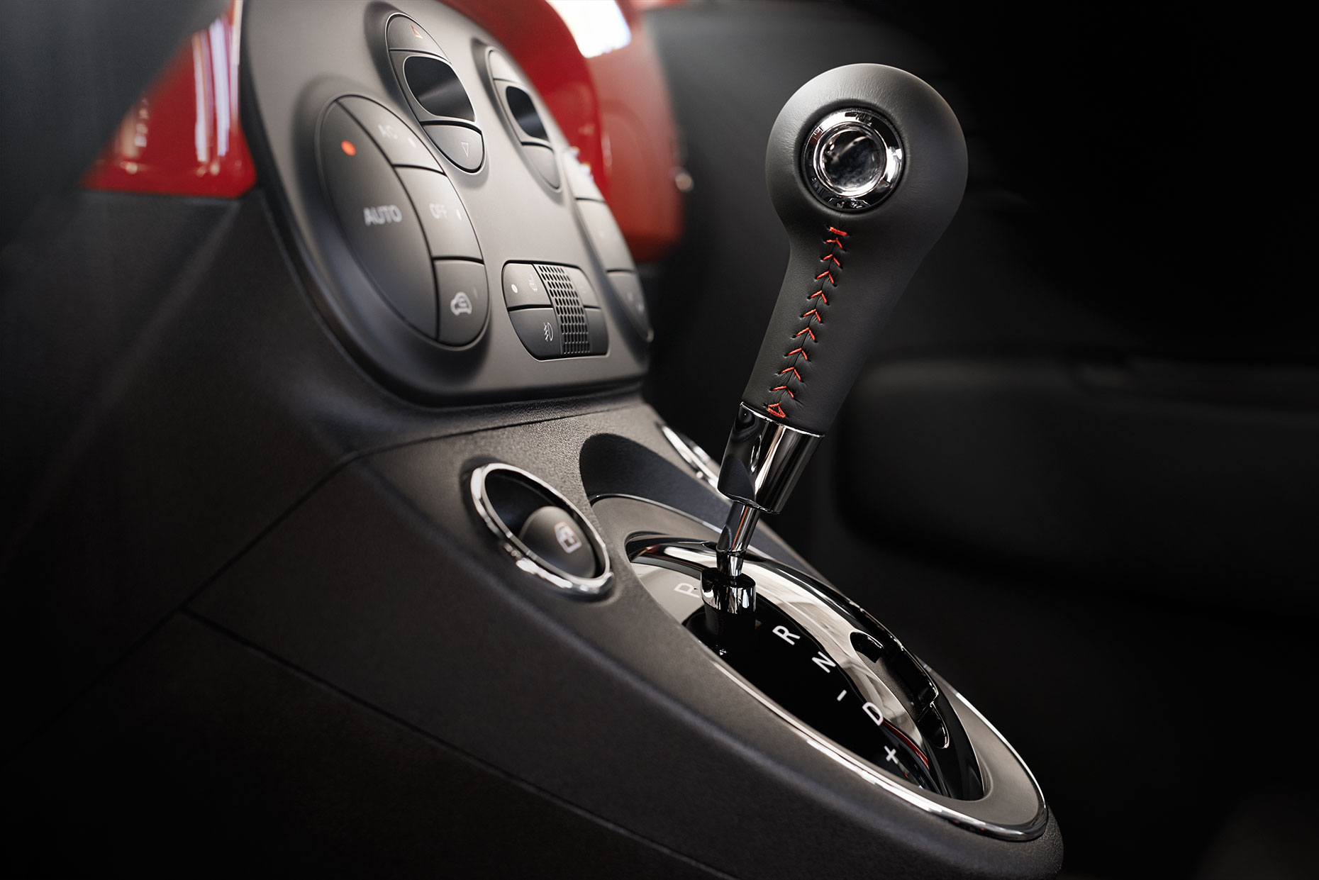 15Fiat_Abarth_07_Automatic_Transmission_Final