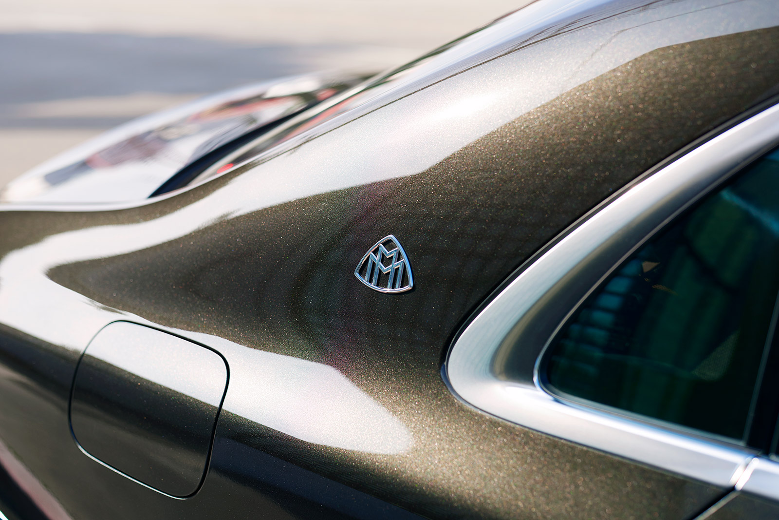 15_maybach_3JL8165_v1